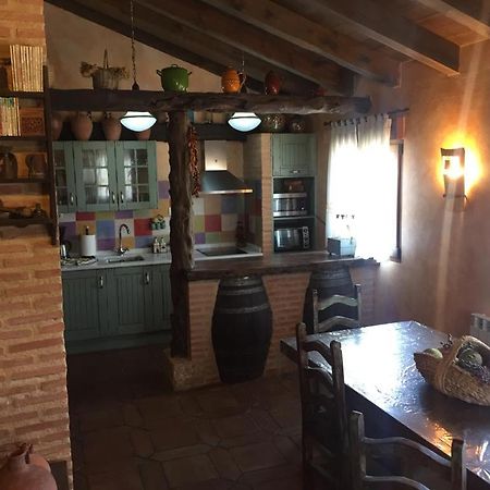 Casa Rural La Charolesa Aguilera ภายนอก รูปภาพ